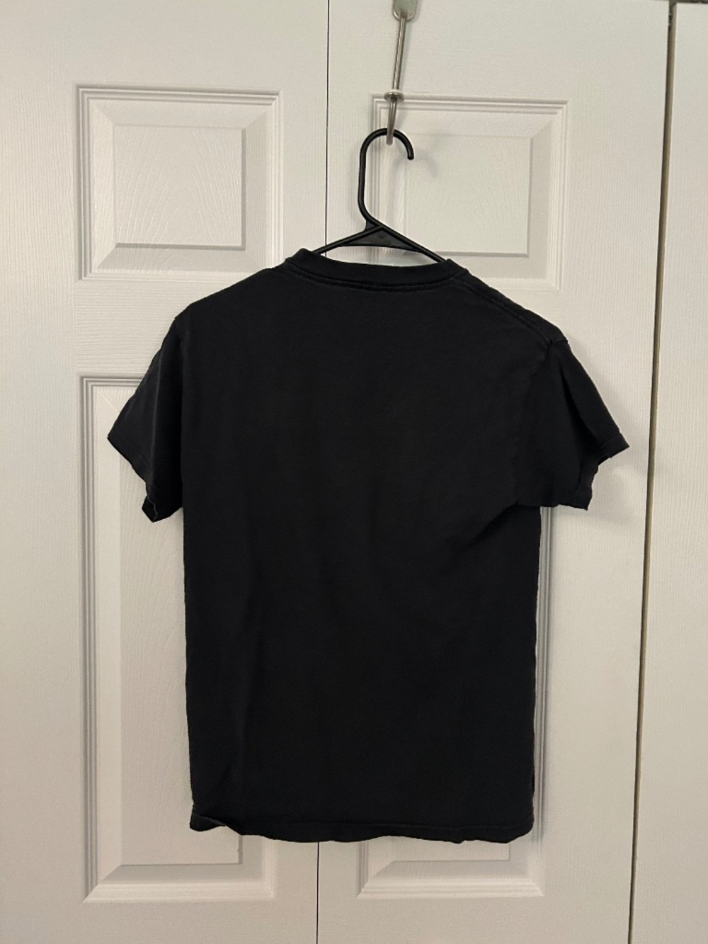 Delta Black T-shirt - Medium